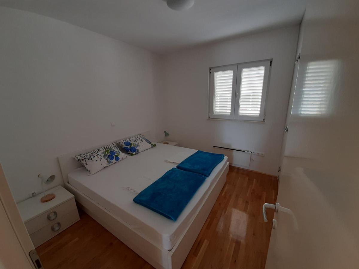 Apartman U Centru Makarske ماكارسكا المظهر الخارجي الصورة