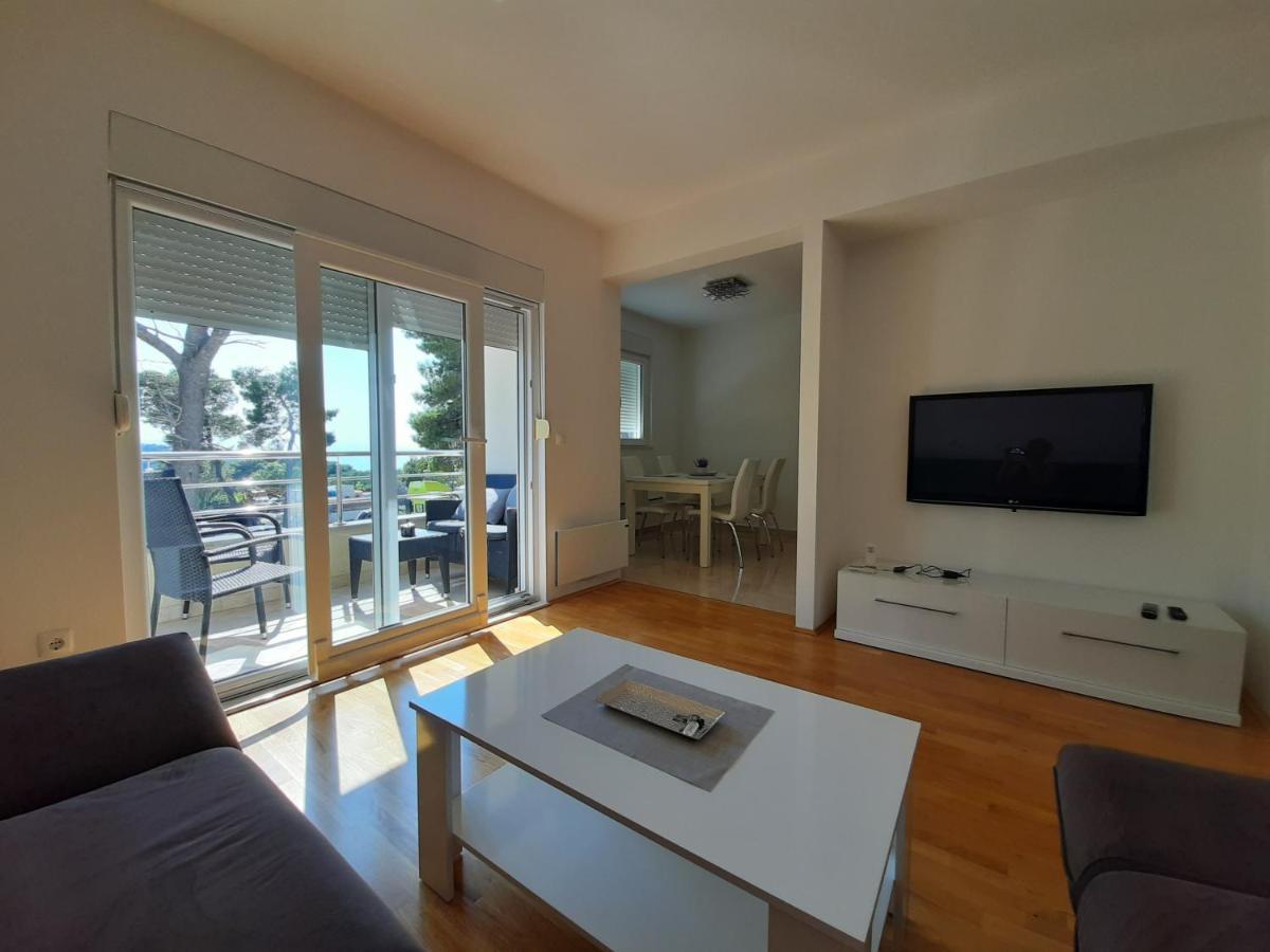 Apartman U Centru Makarske ماكارسكا المظهر الخارجي الصورة