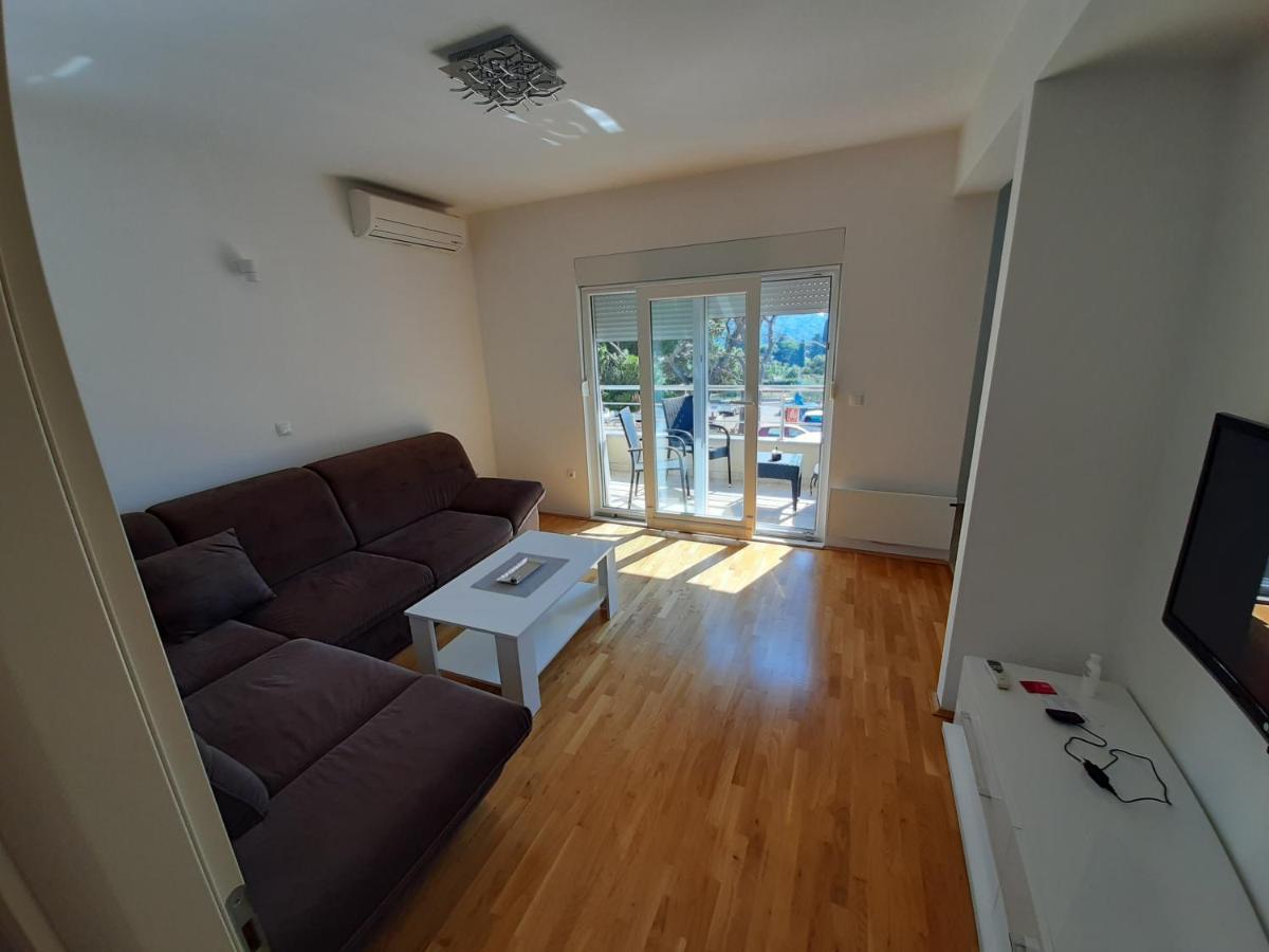 Apartman U Centru Makarske ماكارسكا المظهر الخارجي الصورة