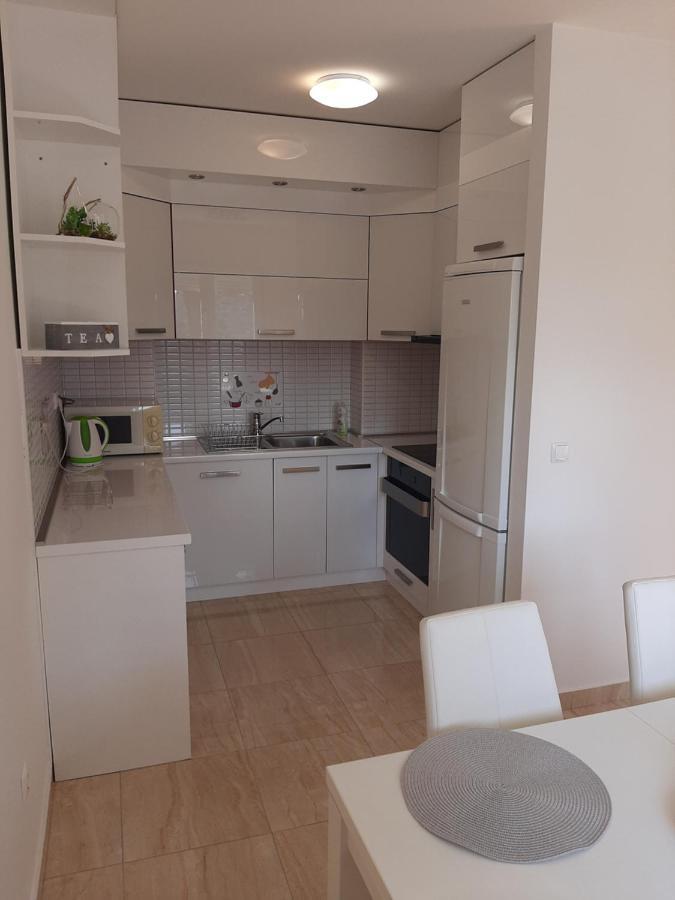 Apartman U Centru Makarske ماكارسكا المظهر الخارجي الصورة